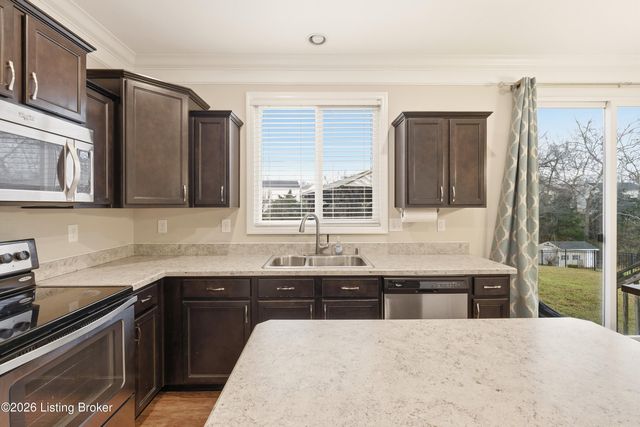 1129 Cherry Hollow Rd, La Grange, KY 40031