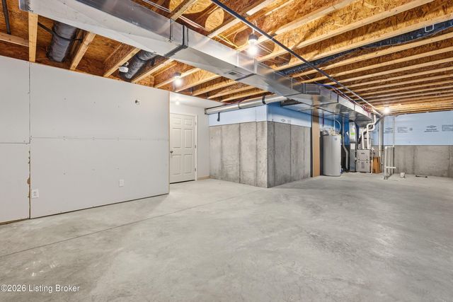 1129 Cherry Hollow Rd, La Grange, KY 40031