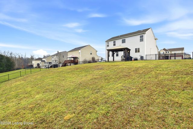 1129 Cherry Hollow Rd, La Grange, KY 40031