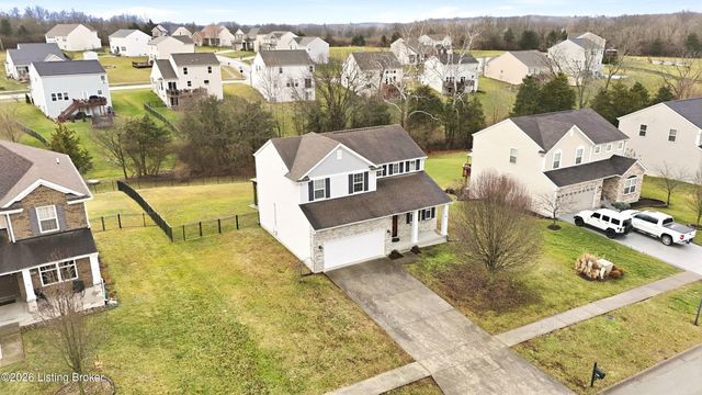 1129 Cherry Hollow Rd, La Grange, KY 40031