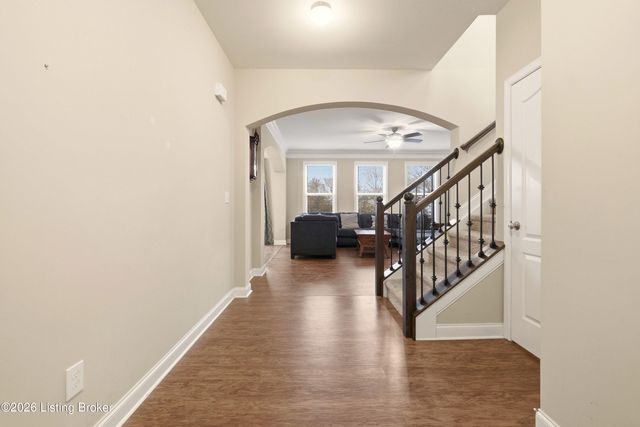 1129 Cherry Hollow Rd, La Grange, KY 40031