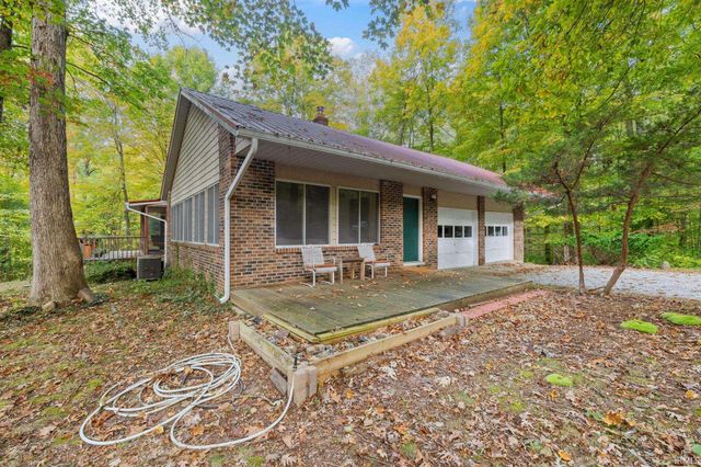 946 E Chambers Pike, Bloomington, IN 47408