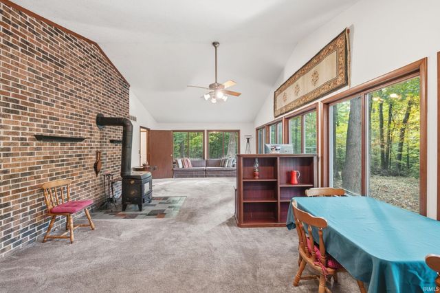 946 E Chambers Pike, Bloomington, IN 47408