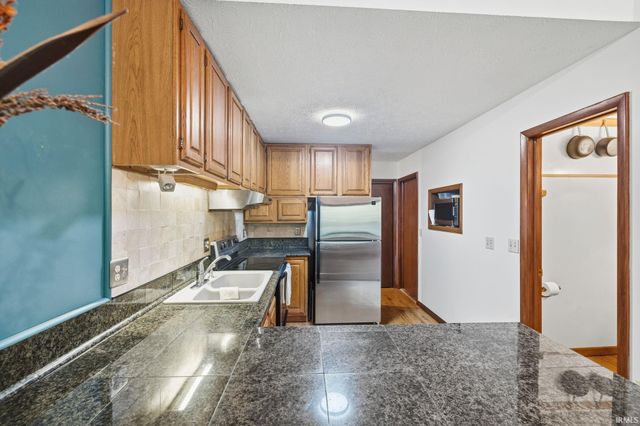 946 E Chambers Pike, Bloomington, IN 47408