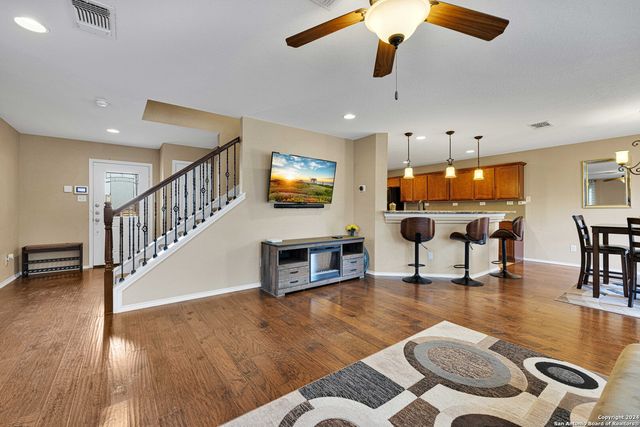 6730 Carmona Pass, San Antonio, TX 78252