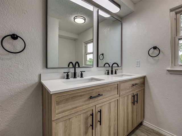 4821 Cinderella Drive, Oklahoma City, OK 73129