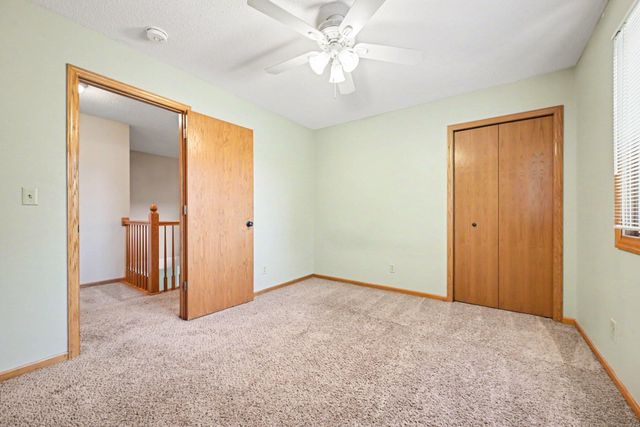 3850 Jamestown Curve, Woodbury, MN 55129
