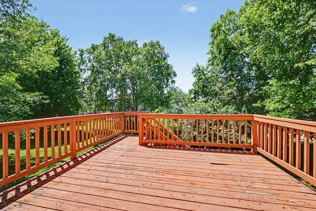 3850 Jamestown Curve, Woodbury, MN 55129