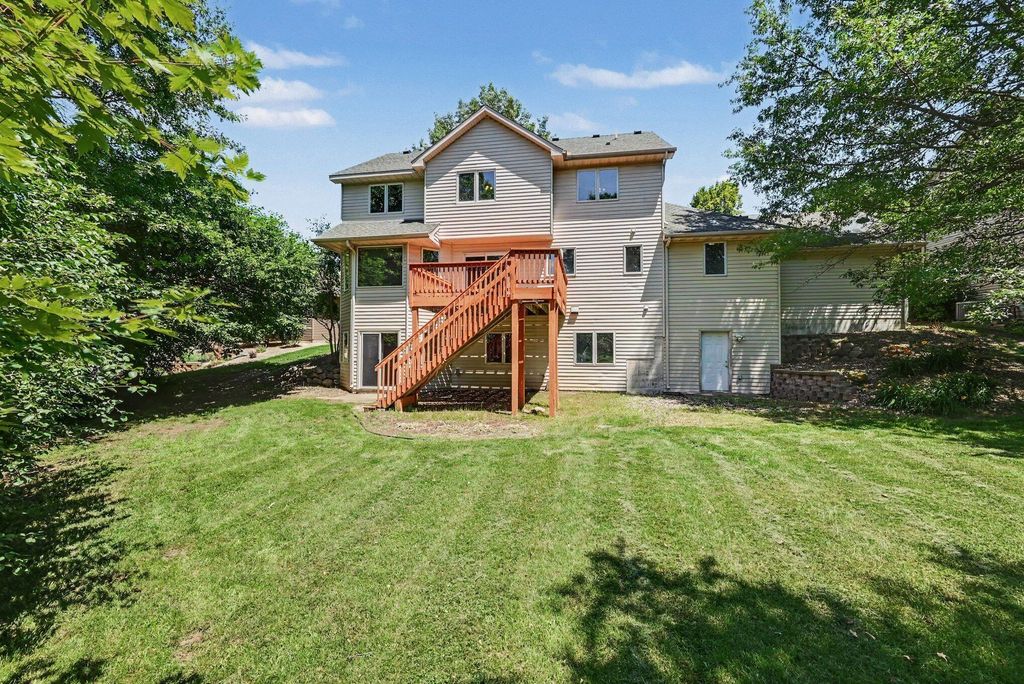 3850 Jamestown Curve, Woodbury, MN 55129 — photo 4