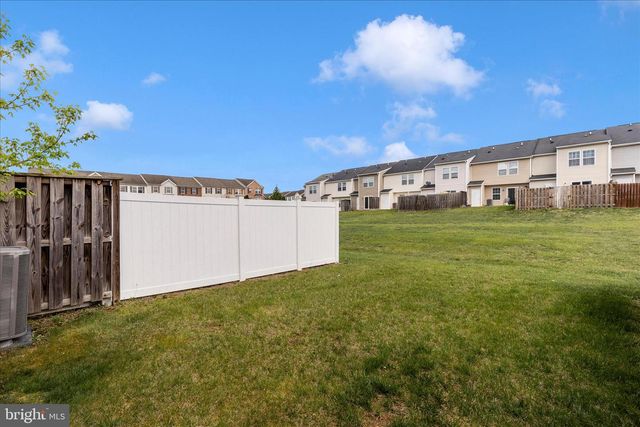 35 FAST VIEW DR, Martinsburg, WV 25404