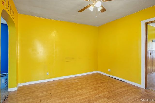 275 Pine Street, Lockport City, NY 14094