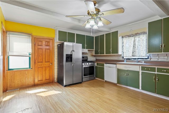 275 Pine Street, Lockport City, NY 14094