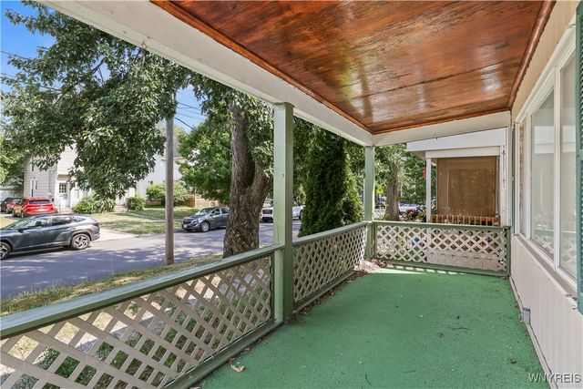 275 Pine Street, Lockport City, NY 14094