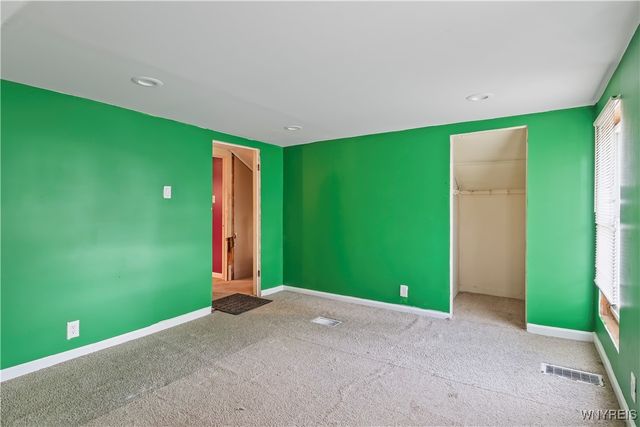 275 Pine Street, Lockport City, NY 14094