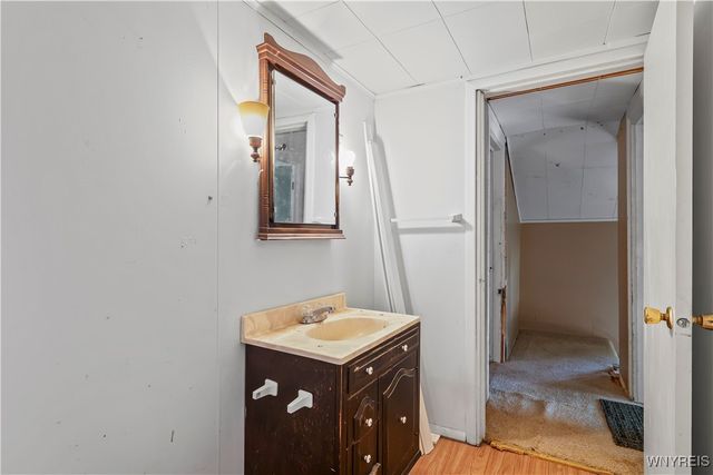 275 Pine Street, Lockport City, NY 14094