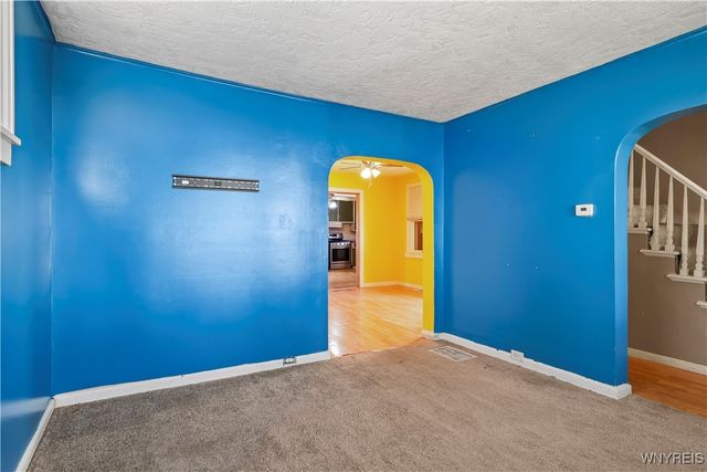 275 Pine Street, Lockport City, NY 14094