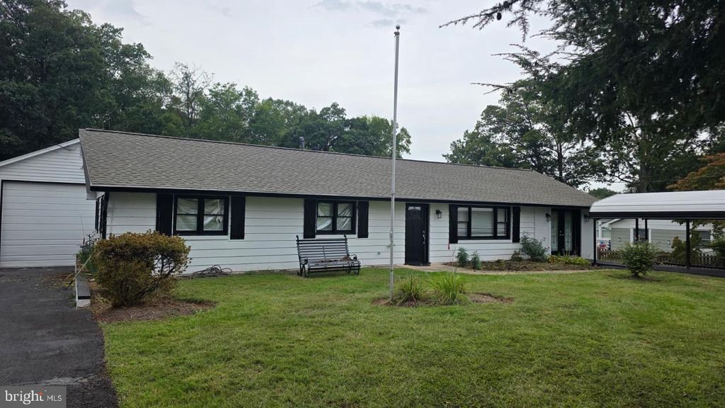 8006 WELL ST, Manassas, VA 20111