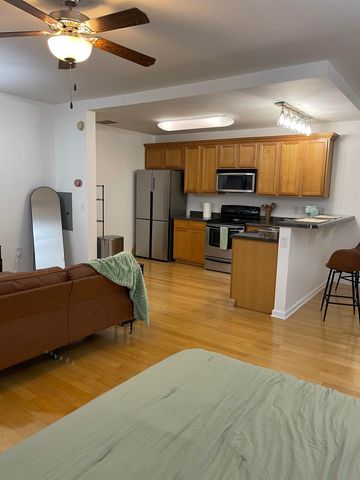 731 Litty Ct Apt 305, Memphis, TN 38103