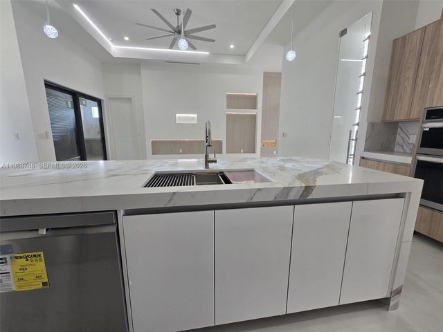 2006 Nelson RD N, Cape Coral, FL 33993