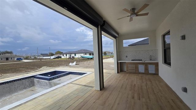 2006 Nelson RD N, Cape Coral, FL 33993