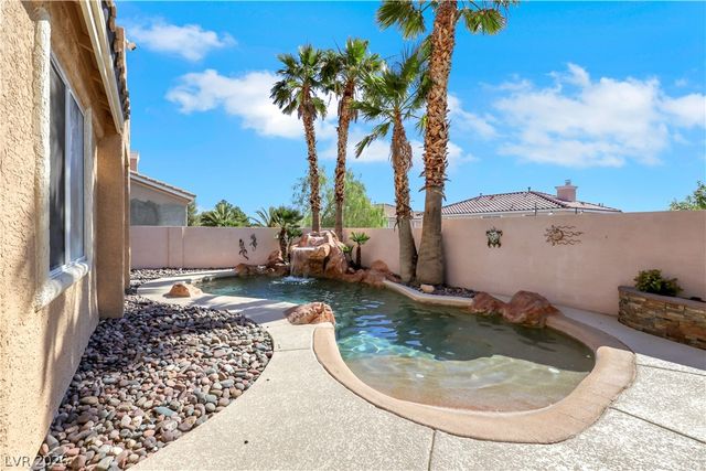 1804 Snow Spring Lane, Las Vegas, NV 89134