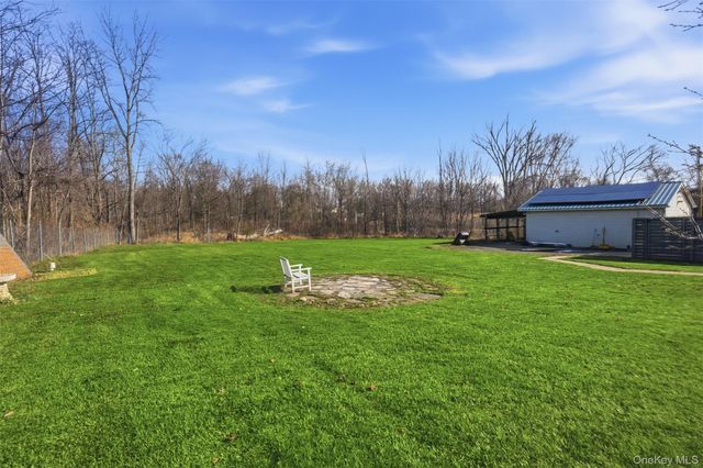 2 Whitfield Road, Accord, NY 12404