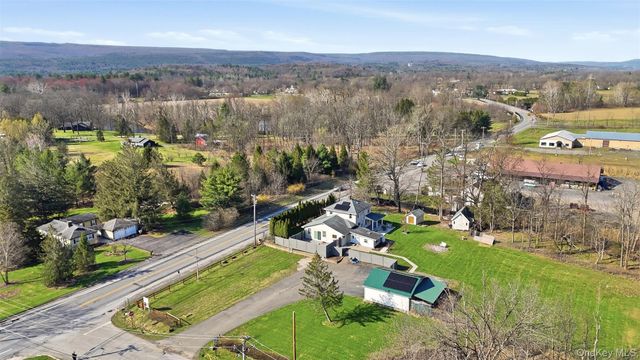 2 Whitfield Road, Accord, NY 12404
