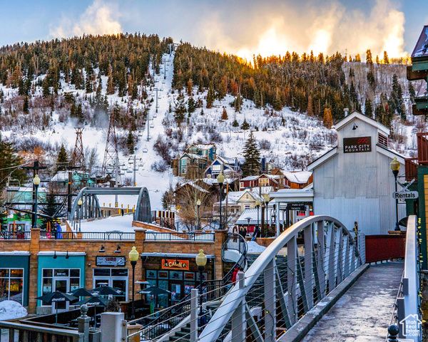 3676 BLACKSTONE DR, Park City, UT 84098