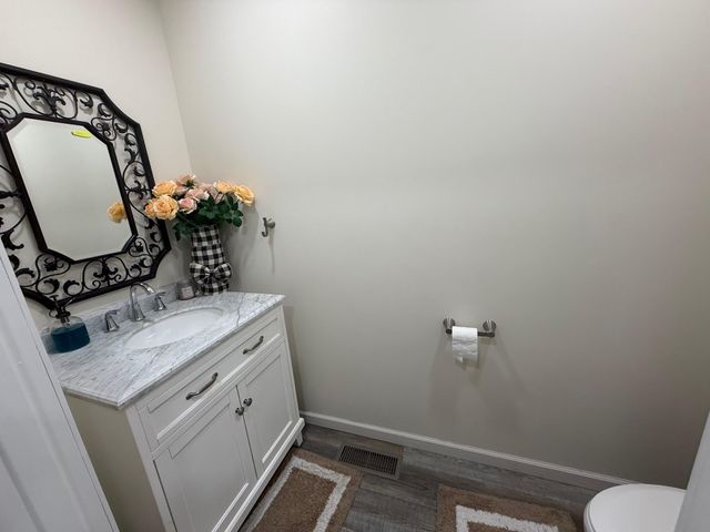 208 S Delaware Court, Fulda, MN 56131