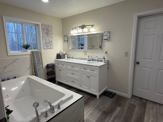 208 S Delaware Court, Fulda, MN 56131