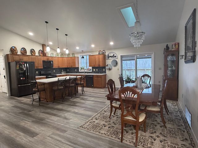 208 S Delaware Court, Fulda, MN 56131