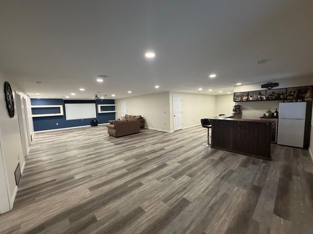 208 S Delaware Court, Fulda, MN 56131