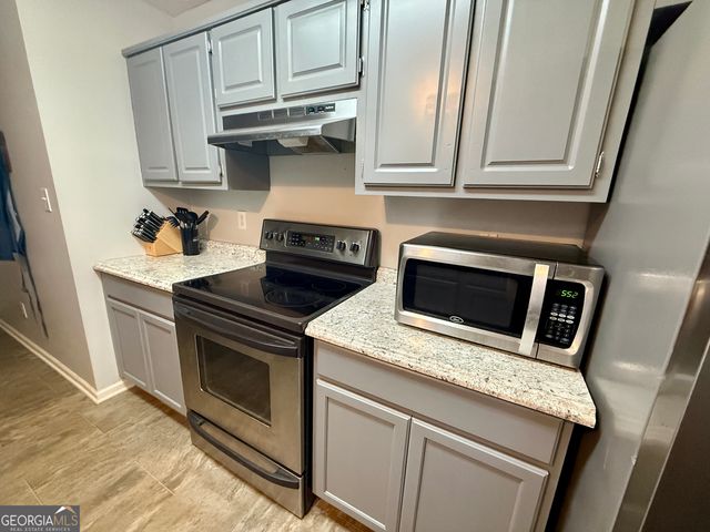 215 Seminary Ridge, Griffin, GA 30224