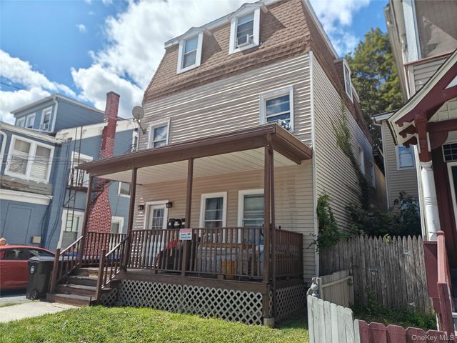 24 Jewett Avenue, Poughkeepsie, NY 12601