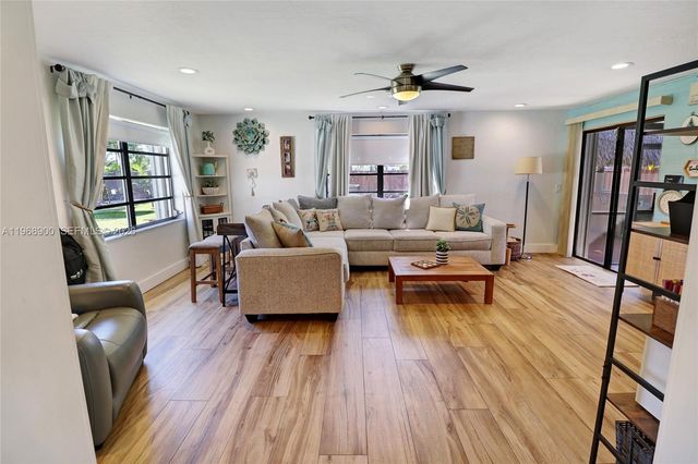 9000 SW 184th Ter, Cutler Bay, FL 33157