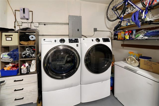 9000 SW 184th Ter, Cutler Bay, FL 33157