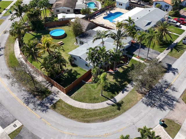 9000 SW 184th Ter, Cutler Bay, FL 33157