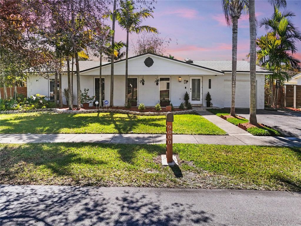 9000 SW 184th Ter, Cutler Bay, FL 33157