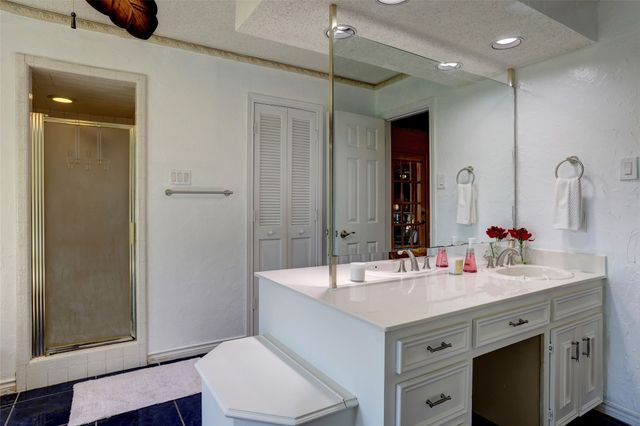 2918 Apple Valley Drive, Garland, TX 75043