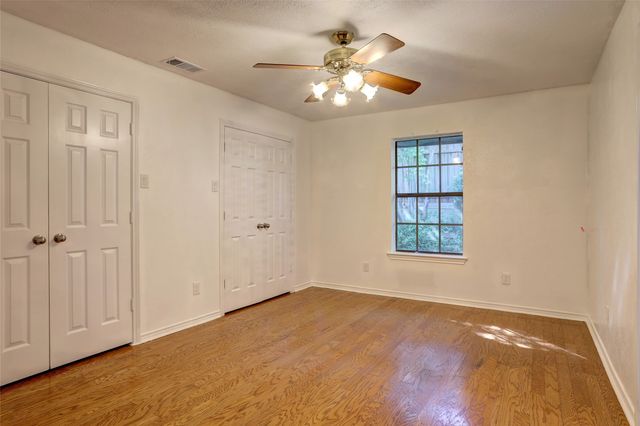 2918 Apple Valley Drive, Garland, TX 75043