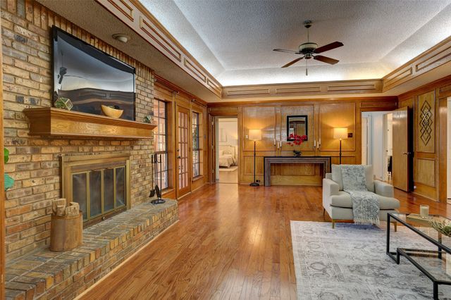 2918 Apple Valley Drive, Garland, TX 75043