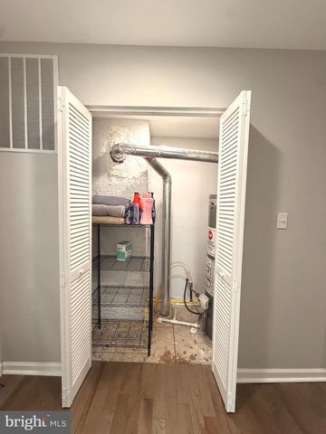 1319 49TH ST NE, Washington, DC 20019