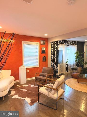 1319 49TH ST NE, Washington, DC 20019