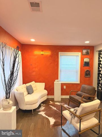 1319 49TH ST NE, Washington, DC 20019