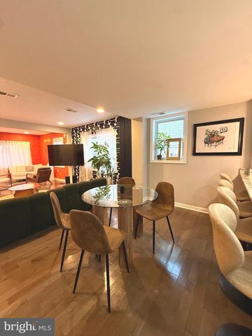 1319 49TH ST NE, Washington, DC 20019