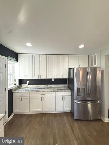 1319 49TH ST NE, Washington, DC 20019