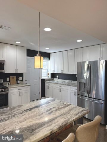 1319 49TH ST NE, Washington, DC 20019