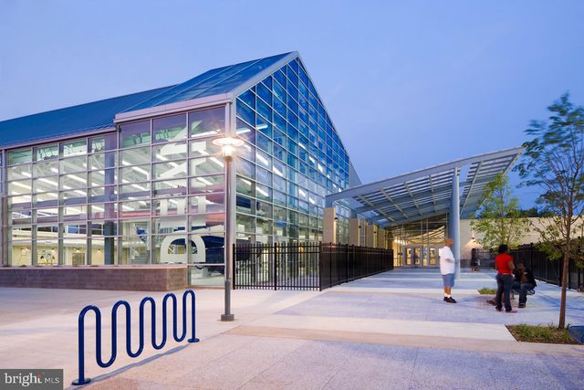 1319 49TH ST NE, Washington, DC 20019