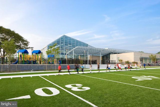 1319 49TH ST NE, Washington, DC 20019