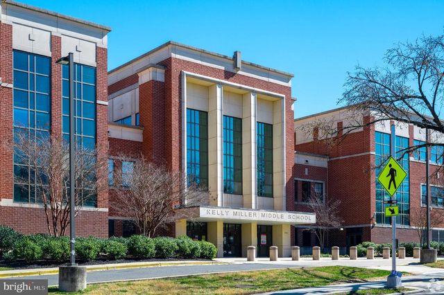 1319 49TH ST NE, Washington, DC 20019